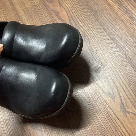 Dr.Scholl's slip resistant clogs SIZE 10 - Picture 7 of 8